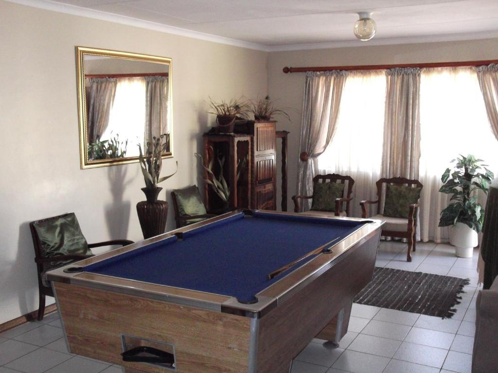 Aber Jetz Guesthouse ポンゴーラ エクステリア 写真