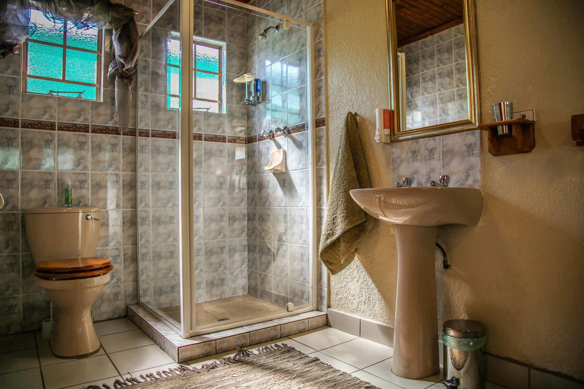 Aber Jetz Guesthouse ポンゴーラ エクステリア 写真
