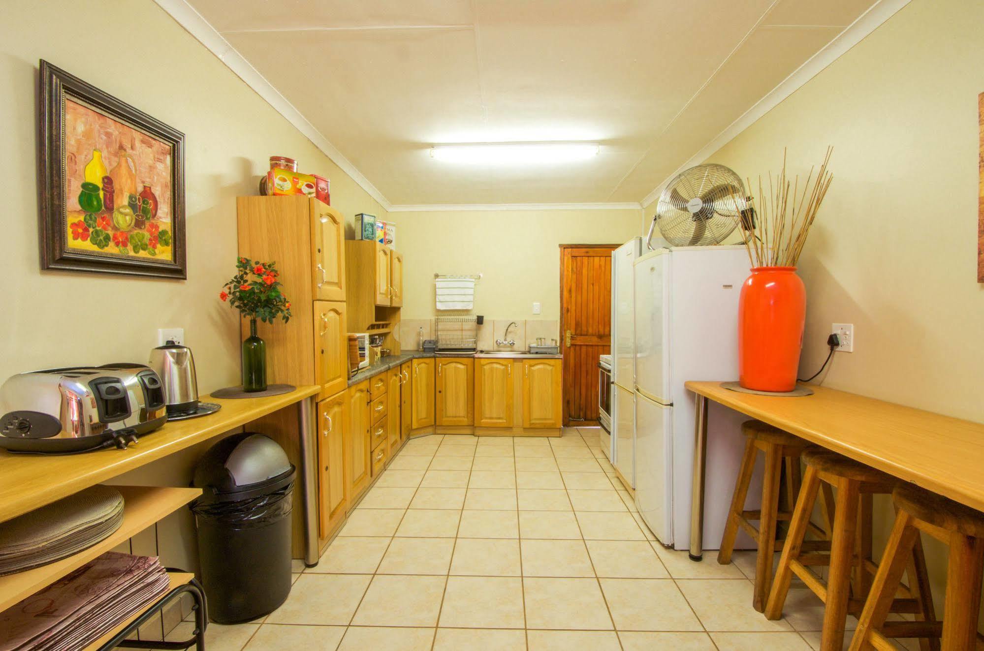 Aber Jetz Guesthouse ポンゴーラ エクステリア 写真